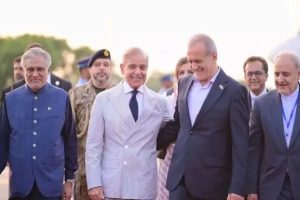 इरानको आणविक कार्यक्रममा पाकिस्तानको समर्थन, दुई देशबिच १० अर्बको ब्यापार सम्झौंता