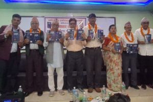 कवि ढकालको दोस्रो कृति समयका तरङ्ग विमोचन