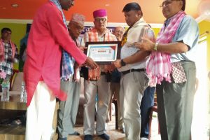 डा.बालकृष्ण साह सहित पाँच जना स्रष्टा सम्मानित