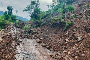 राजमार्ग अवरुद्ध हुने सम्भावना उच्च, विभागले दियो सम्पर्क नम्बर