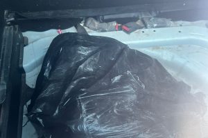 भारतीय नम्बरको सवारी साधनबाट २० किलो गाँजा बरामद