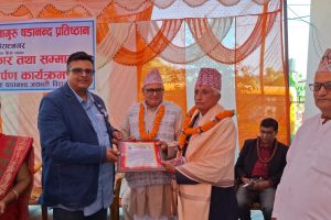 वरिष्ठ पत्रकार लम्साल सहित दुईजना सम्मानित