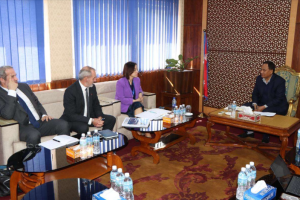 दूधकोशी जलविद्युत आयोजनाको वित्तीय व्यवस्थापन तत्काल टुंगो लागोस : मन्त्री घिसिङ