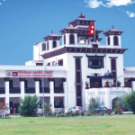 निर्वाचन आयोगले तोक्यो मतदाताको उमेरको ‘कट अफ डेट’