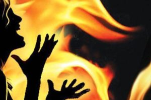 सुनसरीमा श्रीमतीको शरीरमा पेट्रोल खन्याएर आगो सल्काएपछि…