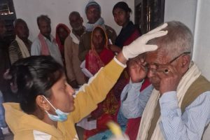 सुरुङ्गामा निःशुल्क आँखा शिविर, २४८ जानाले लिए सेवा