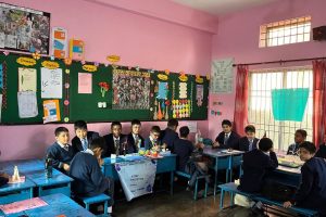 एभरेष्ट सेकेन्डरीको कारखाना प्रदर्शनीले अभिभावक उत्साहित