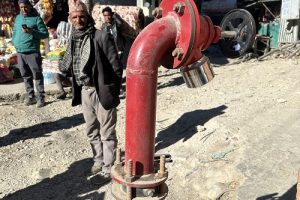 पहिलोपटक खलङ्गा बजारमा ‘फायर हाइडे«न्ट’ जडान भएपछि…