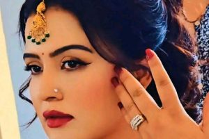 रेखा थापाको प्रश्नले दलहरूलाई चुनौती ‘जेन–जीलाई सम्बोधन गर्ने घोषणापत्र छ ?