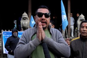 काठमाडौं ८ मा विराजभक्त श्रेष्ठको चुनावी घरदैलो : सुशासनका लागि जनाए प्रतिवद्धता