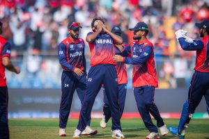 रोमाञ्चक खेलमा इंग्ल्याण्डसँग नेपाल ४ रनले पराजित