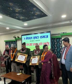 ‘रेखा- पवन स्रष्टा सम्मान’द्धारा शर्मा र घिमिरे सम्मानित