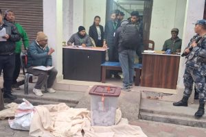 इलाममा मतपेटिका सङ्कलन सुरु