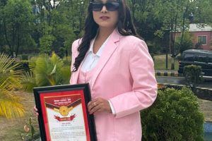 नेपाल व्यापार संघद्वारा पत्रकार सचिता बुढाथोकी सम्मानित