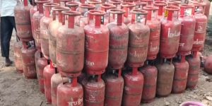 ग्यासको अवैध कारोबार भइरहेको सूचना पाए जानकारी दिन विभागद्वारा अनुरोध