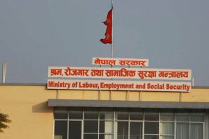 खाडीसहित मध्यपूर्वका १२ देशका लागि श्रम स्वीकृति स्थगित