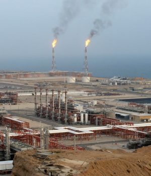 विश्वकै ठूला तेल तथा ग्यास उद्योग मध्यपूर्व युद्धको निशानामा