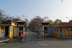 निर्वाचन विरोधी गतिविधि गर्ने ७६ जना प्रहरीको हिरासतमा