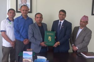 पोखरा महानगरले निःशुल्क सञ्चालन गरेको सटल बस सेवाको लागत कामना सेवा विकास बैंकले व्यहोर्ने