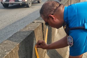 विराटनगरमा ट्राफिक सुरक्षा सुदृढीकरणका लागि रिफ्लेक्टिभ स्टीकर अभियान सम्पन्न