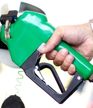 आधा घट्यो इन्धनको भन्सार महसुल र पूर्वाधार विकास कर