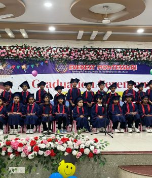 विराटनगरमा एभरेष्ट सेकेन्डरी स्कुलद्वारा कक्षा १ उत्तीर्ण विद्यार्थी दीक्षित