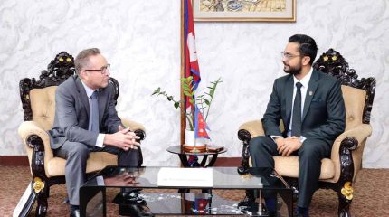 शिक्षा क्षेत्रमा सहयोग बढाउन शिक्षामन्त्री र फिनल्यान्डका राजदूतबीच छलफल