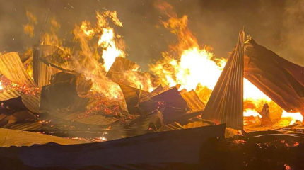 ओखलढुङ्गामा आगलागी ५७ लाख बढीको क्षति