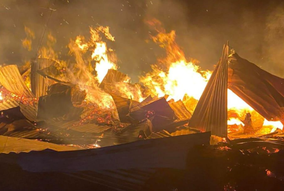 ओखलढुङ्गामा आगलागी ५७ लाख बढीको क्षति