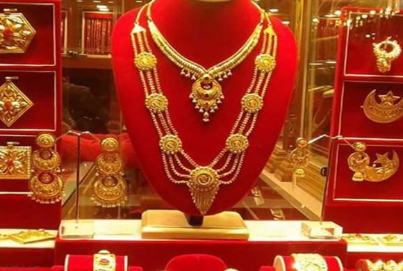 तीन लाख नाघ्यो सुनको मूल्य