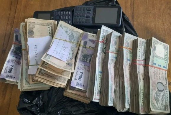 सुनसरीमा हुन्डी आशङ्कामा दुई जना पक्राउ, ६ लाखभन्दा बढी नगद बरामद