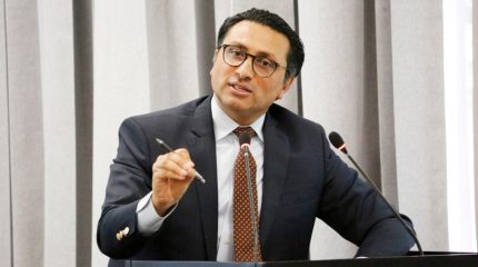 ७ प्रतिशत आर्थिक वृद्धिदर भए मात्रै १०० अर्ब डलरको अर्थतन्त्र बनाउन सकिन्छ- अर्थमन्त्री वाग्ले