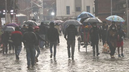 राति लुम्बिनी प्रदेशको पहाडी भूभागमा मेघगर्जनसहित भारी वर्षाको सम्भावना