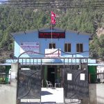 मुस्ताङबाट भित्रिएका विद्युतीय सवारीसाधन नियमसंगत, रसुवाकोमा कैफियत, कार्यालय प्रमुखसहित १३ जना कर्मचारी निलम्बित