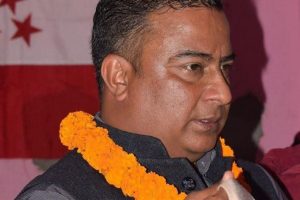 हतियार लुकाएको आशंकामा अभिषेक गिरीको घरमा प्रहरीको छापा, बिहानैदेखि सर्च अपरेसन