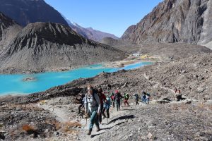 १६ वर्षअघि गुमनाम, अहिले पर्यटकले भरिभराउ अन्नपूर्ण आधार शिविर