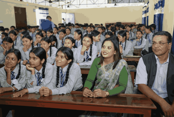 बालविवाह, महिला हिंसा तथा सामाजिक कुरीति अन्त्यका लागि गल्याङका सबै माध्यमिक विद्यालयमा ‘जुना’ प्रदर्शन गरिने
