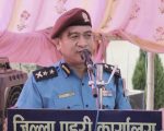 बिचौलियाविरुद्ध महोत्तरी प्रहरीको कडा अभियान, ‘सेवाग्राहीलाई स्वागत, बिचौलियालाई निषेध’ नीति लागू