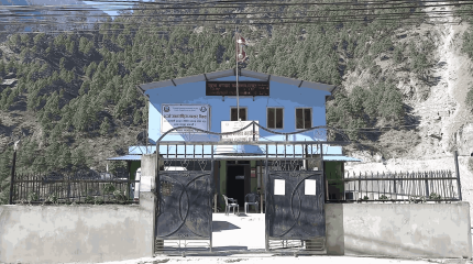 तीन करोड ५१ लाखभन्दा बढीको अवैध सामग्री बरामद