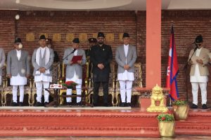 गृहमन्त्री गुरुङ र नवप्रवर्तनमन्त्री पुनले लिनुभयो पद तथा गोपनीयताको शपथ