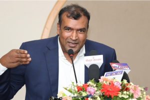 विश्व चर्चित सेफ सन्तोष साह महोत्तरीवाट पक्राउ