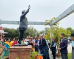 विश्वविद्यालयमा आदर्श नेता मनमोहन अधिकारीको सम्झना