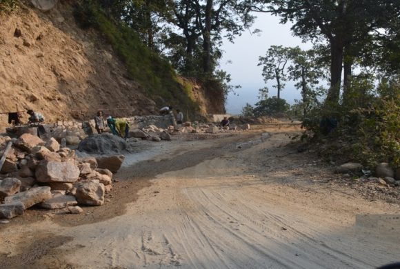 ग्रामीण सडक स्तरोन्नति गर्न सय दिनको रोजगारी