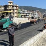 अरनिको राजमार्ग स्तरोन्नतिः ‘बिटुमिन’ अभावले दुई महिनादेखि काम प्रभावित