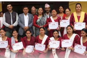 मालुङ्गामा एकमहिने कटाई–सिलाई तालिम सम्पन्न