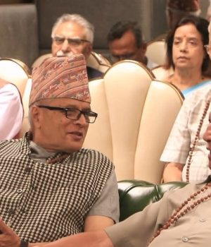 पूर्वमन्त्री अच्युतराज रेग्मीका दुई कृति ‘जीवन र विचार’ र ‘अतीतमा अच्युत’ लोकार्पण