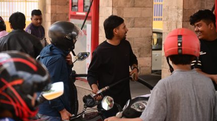 निगमले लाइसेन्स खारेज गर्ने भनेपछि धमाधम खुले पेट्रोलपम्प