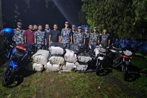 सीमाबाट १४ लाखभन्दा बढीको तस्करी सामान बरामद