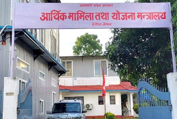 विपद् तयारीका लागि साढे दुई करोडका उपकरण हस्तान्तरण