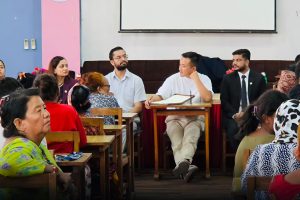 खरिपाटी होल्डिङ सेन्टर पुगे मन्त्रीहरू, पत्रकारलाई प्रवेशमा रोक